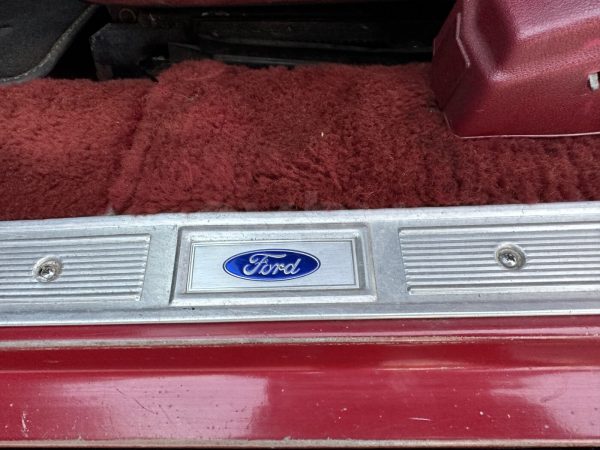 Ford LTD Landau, 1977