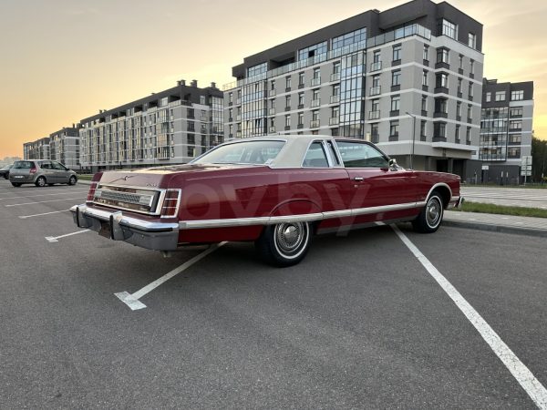 Ford LTD Landau, 1977